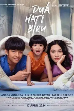 Dua hati biru Movie Poster