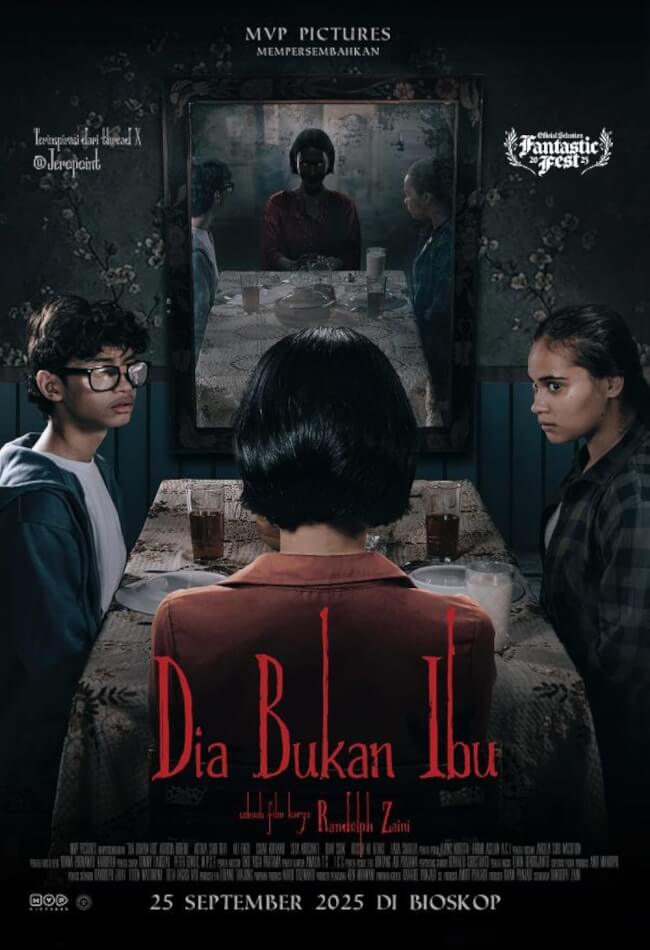 Dia Bukan Ibu Movie Poster